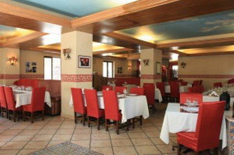 Hotel Piccolo Mondo Бухарест Ресторан фото